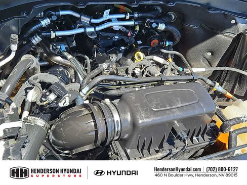 Used 2023 Ford Explorer XLT w/ Equipment Group 202A RWD image 14