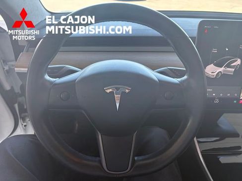 Used 2017 Tesla Model 3 Long Range RWD image 14