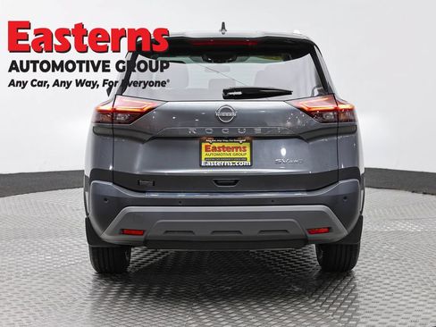 Used 2023 Nissan Rogue SV w/ SV Premium B Package AWD/4WD image 6