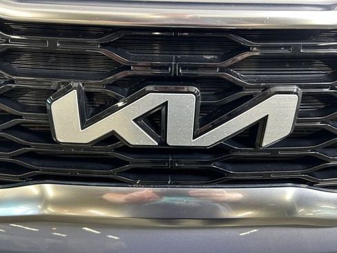 Used 2022 Kia Telluride S AWD/4WD image 9