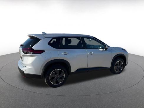 Used 2025 Nissan Rogue SV image 15