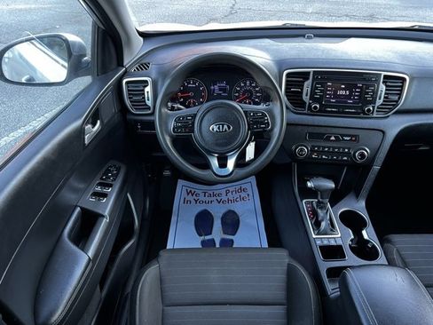 Used 2018 Kia Sportage LX image 32