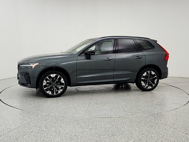 New 2027 Volvo XC60 B5 Plus AWD/4WD image 8
