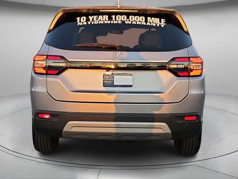 Used 2023 Honda Pilot EX-L image 6