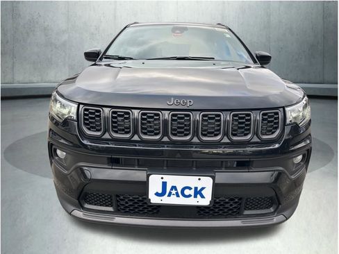 New 2026 Jeep Compass Latitude AWD/4WD image 10