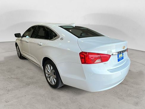 Used 2016 Chevrolet Impala LT w/ Convenience Package FWD image 4