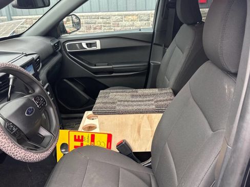 Used 2021 Ford Explorer 4WD Police Interceptor image 11