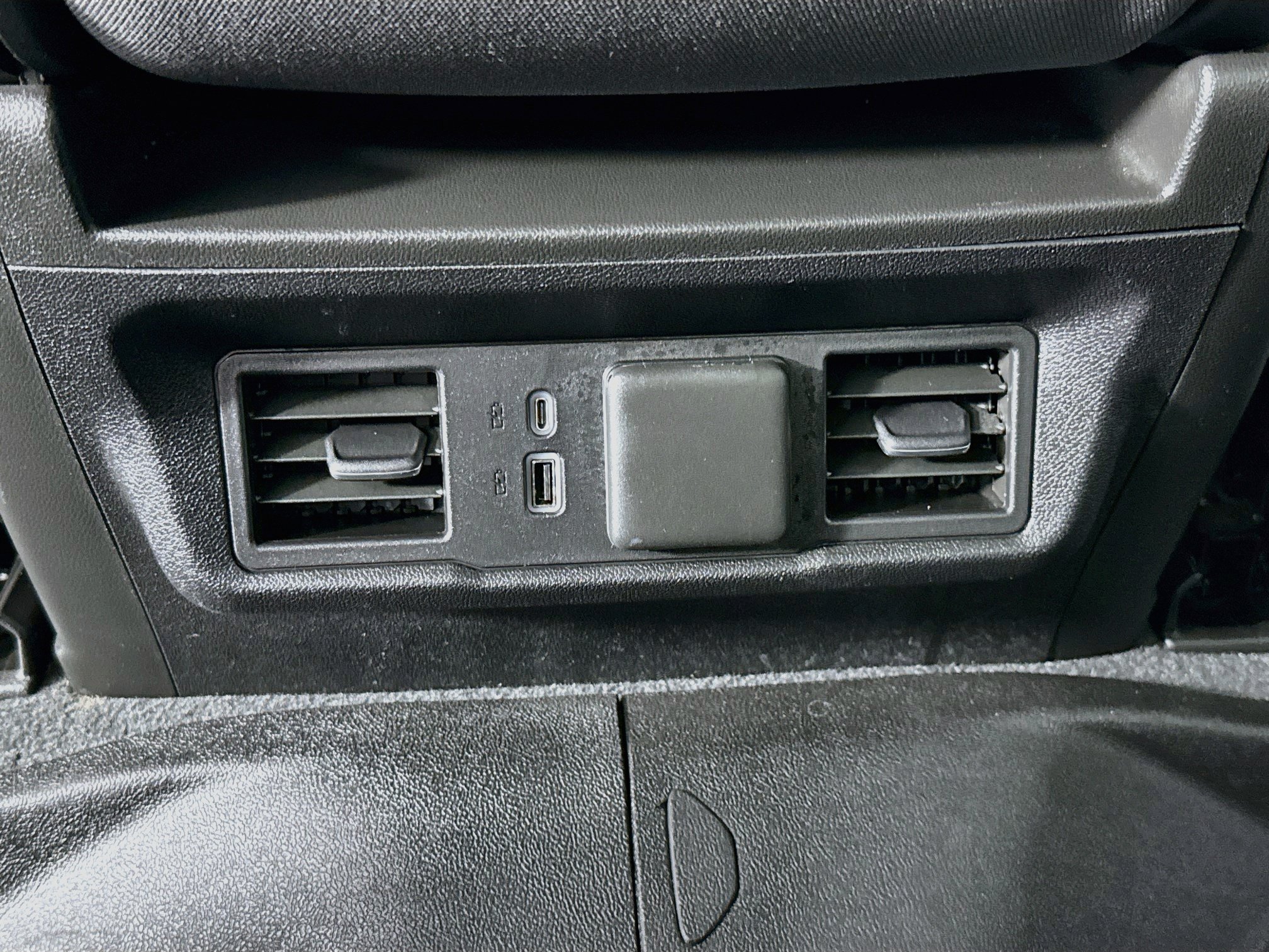 Certified 2022 Chevrolet Silverado 1500 RST AWD/4WD image 25
