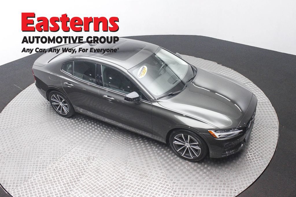Used 2022 Volvo S60 B5 Inscription AWD/4WD image 5