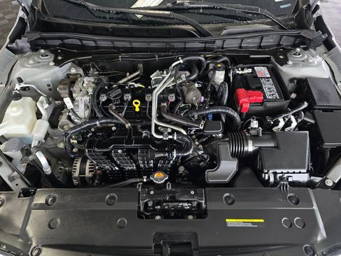 Used 2023 Nissan Altima 2.5 SV image 10