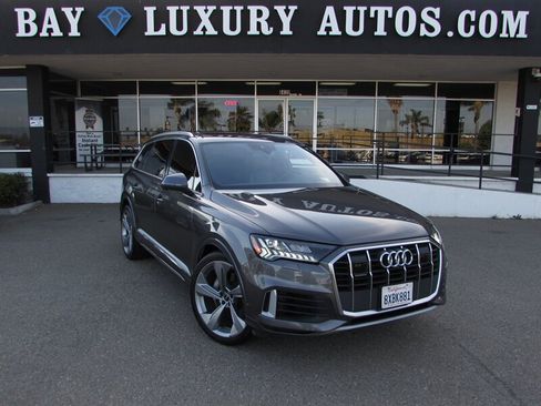 Used 2021 Audi Q7 3.0T Prestige w/ Prestige Package AWD/4WD image 1