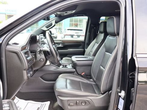 Used 2024 Chevrolet Tahoe Premier AWD/4WD image 19