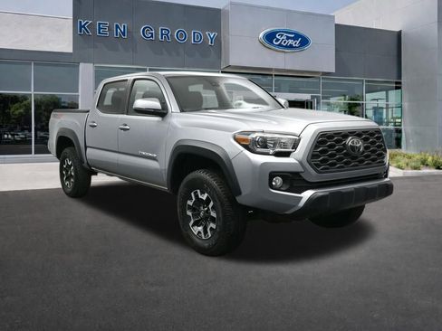 Used 2020 Toyota Tacoma TRD Off-Road image 1