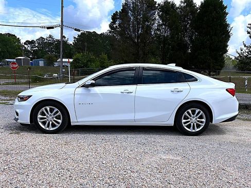 Used 2016 Chevrolet Malibu LT w/ Leather Package image 4