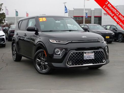 Used 2020 Kia Soul EX image 2