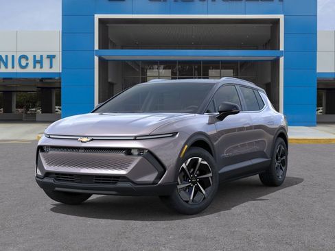 New 2026 Chevrolet Equinox EV LT AWD/4WD image 6