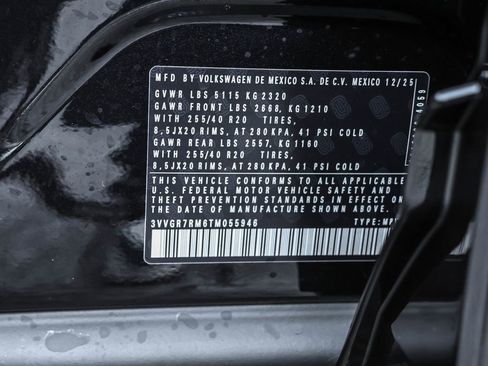 New 2026 Volkswagen Tiguan SE R-Line image 43