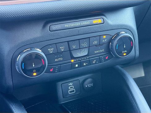 Used 2023 Ford Bronco Sport Outer Banks w/ Tech Package image 15