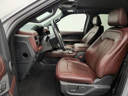Used 2024 Ford Expedition Max Limited image 18