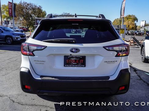 Used 2025 Subaru Outback Premium image 14