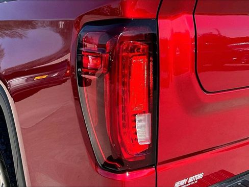 Used 2023 GMC Sierra 1500 Denali w/ Technology Package image 25