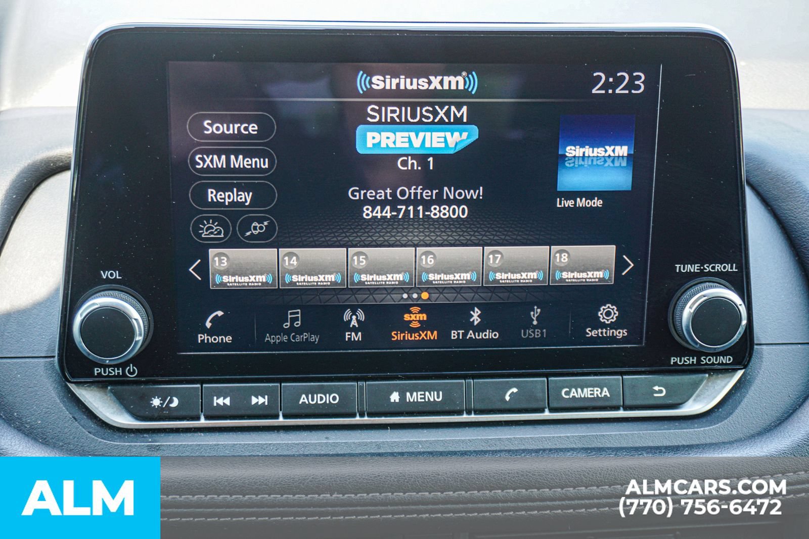 Used 2024 Nissan Rogue S FWD image 39