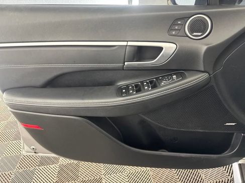 Used 2022 Hyundai Sonata Limited FWD image 20