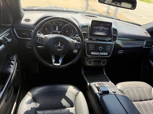 Used 2017 Mercedes-Benz GLS 450 4MATIC image 12