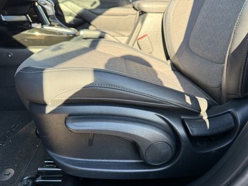 Used 2024 Kia Seltos S image 14
