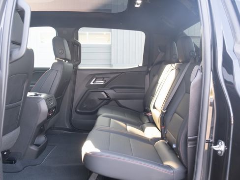 New 2024 Chevrolet Silverado EV RST image 20