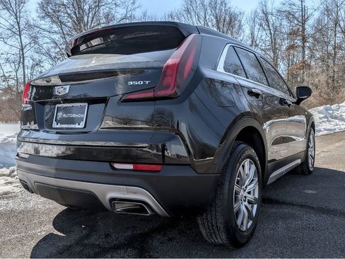 Used 2020 Cadillac XT4 Premium Luxury w/ Driver Awareness Package FWD image 5