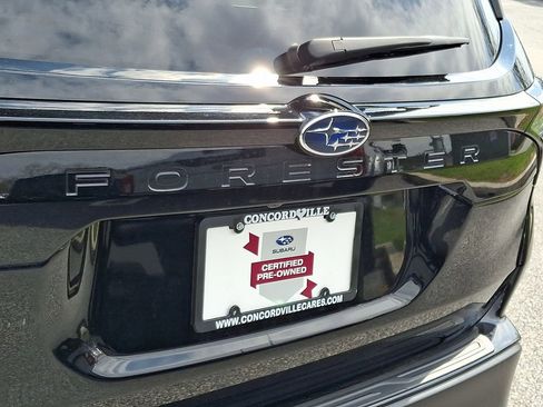 Certified 2025 Subaru Forester Premium image 30