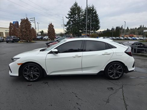 Used 2018 Honda Civic Sport image 21