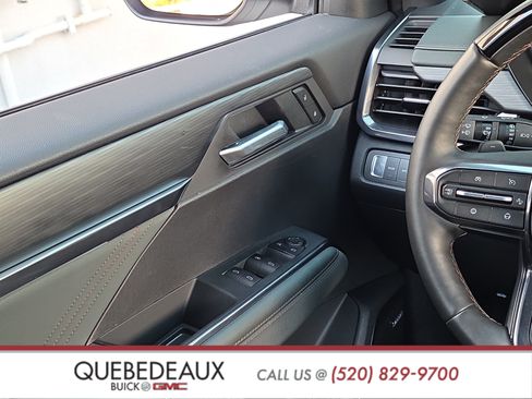 Used 2025 GMC Acadia AT4 w/ Super Cruise Package AWD/4WD image 22