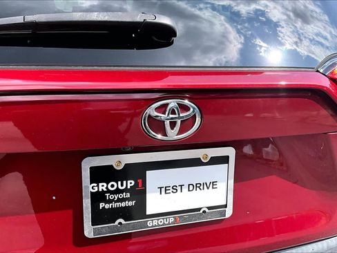 Used 2022 Toyota RAV4 XLE Premium FWD image 31