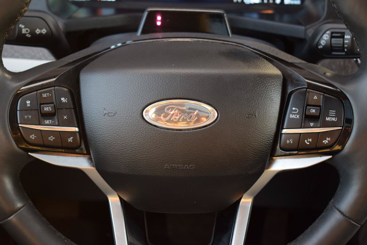 Used 2025 Ford Explorer Platinum w/ LUX Leather Package AWD/4WD image 27