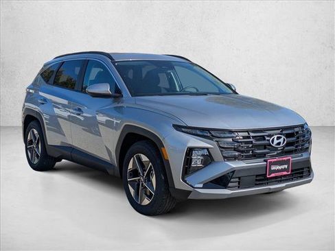 New 2026 Hyundai Tucson SEL FWD image 3