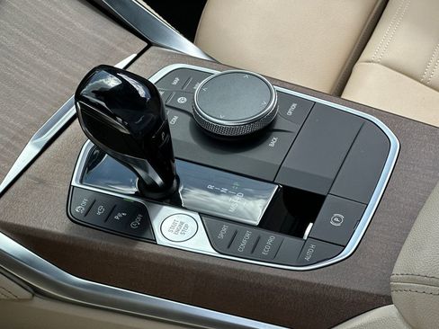 Used 2021 BMW 430i Coupe w/ M Sport Package RWD image 19