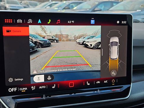 New 2026 Volkswagen GTI SE image 15