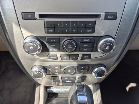 Used 2012 Ford Fusion SE FWD image 22