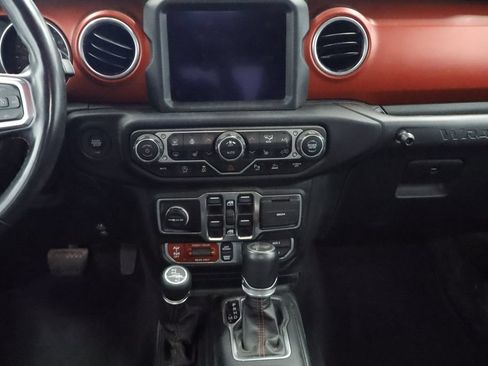 Used 2023 Jeep Wrangler Unlimited Rubicon w/ LED Lighting Group AWD/4WD image 24