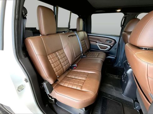 Used 2024 Nissan Titan Platinum Reserve w/ Moonroof Package AWD/4WD image 21