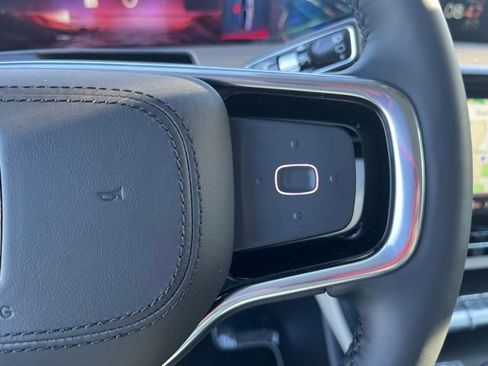 Used 2026 Lincoln Nautilus Premier image 20