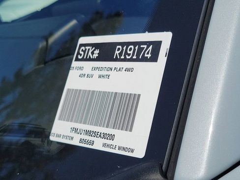 Certified 2025 Ford Expedition Platinum AWD/4WD image 33
