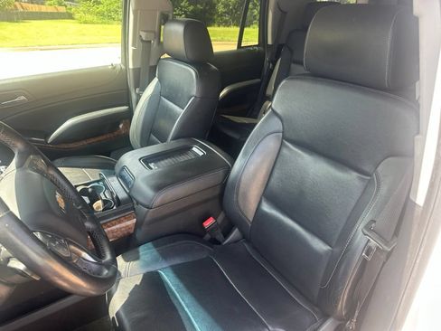 Used 2016 Chevrolet Tahoe LTZ RWD image 9