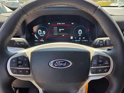 New 2026 Ford Explorer Active image 24