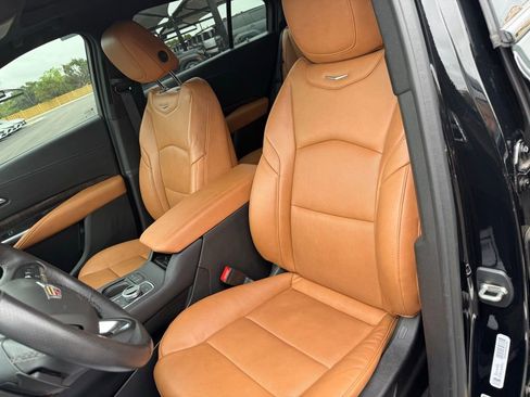 Used 2023 Cadillac XT4 Sport FWD image 14