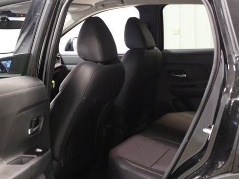 New 2026 Nissan Kicks SR w/ Cold Weather Package image 18