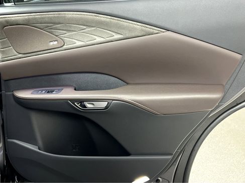 New 2026 Lexus RX 450h AWD image 21