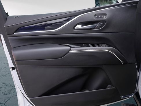 Used 2023 Cadillac Escalade Sport image 28